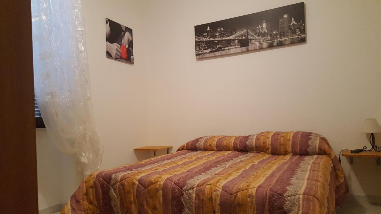 מלון Cecchina Al Fontanone מראה חיצוני תמונה